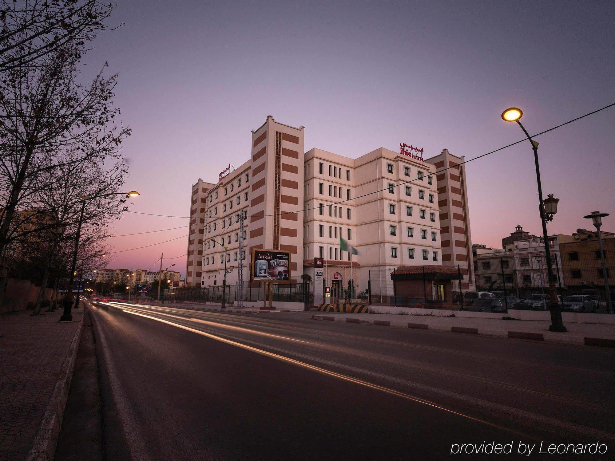 Ibis Tlemcen Hotel Exterior foto