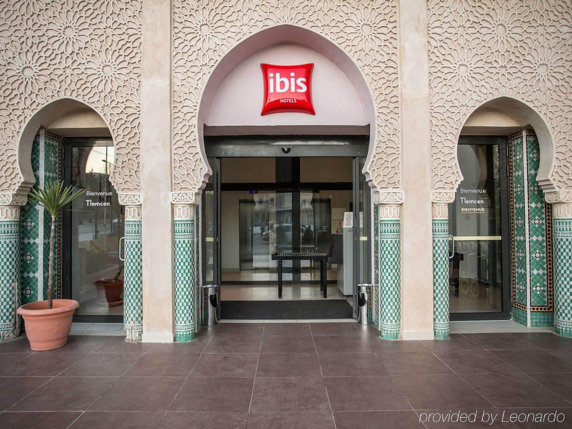 Ibis Tlemcen Hotel Exterior foto
